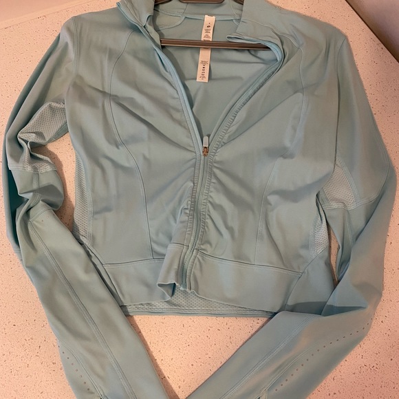 Lululemon Final Mile Jacket - Picture 1 of 7